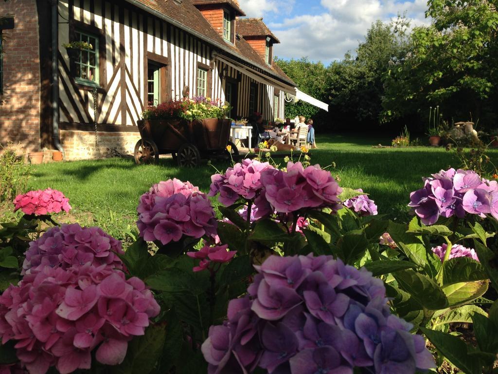 La Baronnie Bed and Breakfast Vieux-Pont Exterior foto